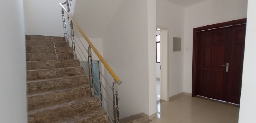 Moradia V5 no condomínio Austin – Camama