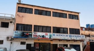Residência localizada no MÁRTIRES _AV 21 de Janeiro_ a venda