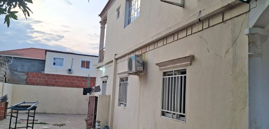 V6 localizado a 2 minutos da via principal do Camama travessa da Unitel 