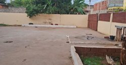 V6 localizado a 2 minutos da via principal do Camama travessa da Unitel 