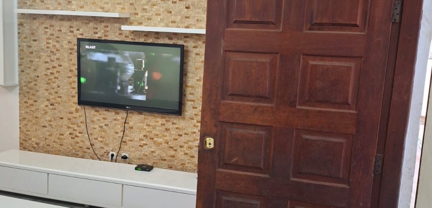 V6 localizado a 2 minutos da via principal do Camama travessa da Unitel 