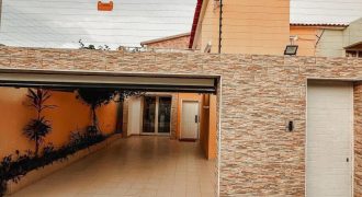 VIVENDA V4 DUPLEX EM TALATONA