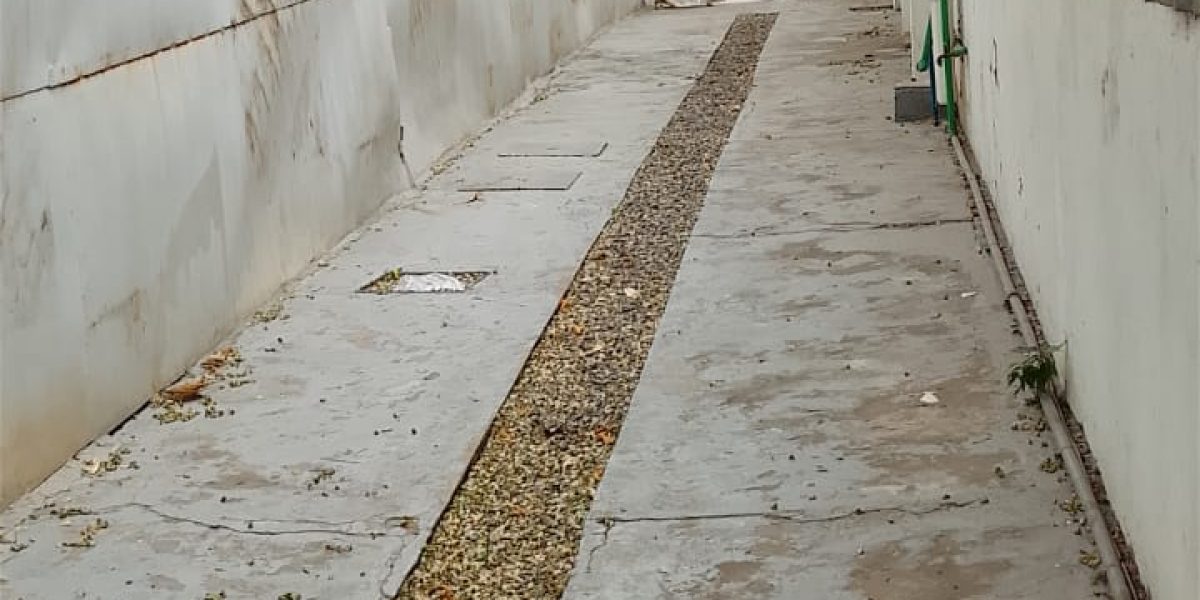 Vivenda T2 no Miramar na rua da Maternidade Augusto N’gangula.