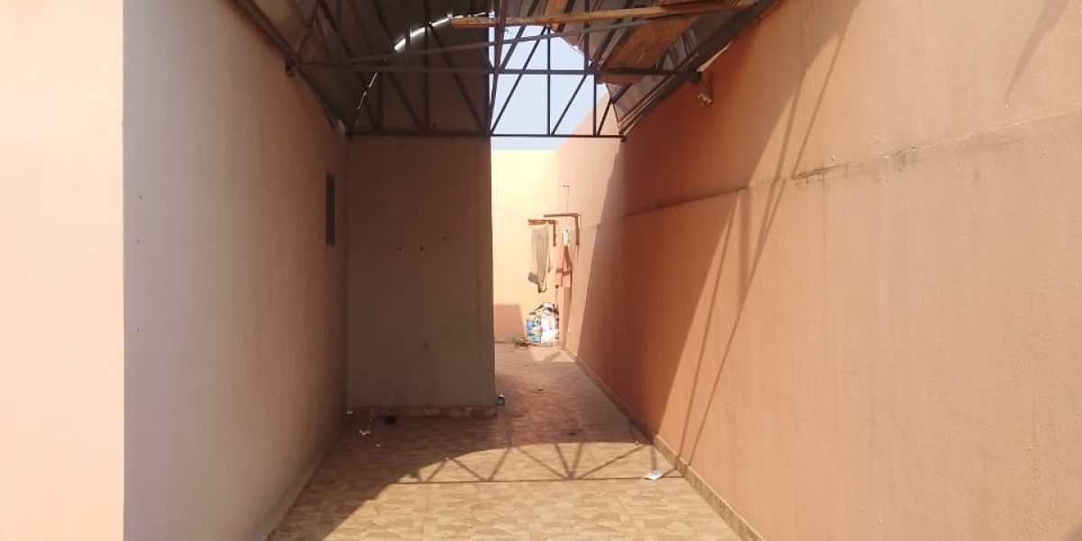 Vende-se Casa T2 em Talatona – Danjareux