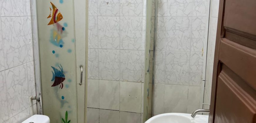 VENDE- SE APARTAMENTO T2 NO RÊS DO CHÃO NA MAIANGA