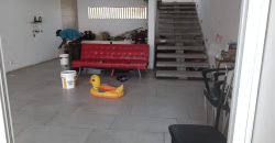 Venda vivenda V4 rua Nicolau Gomes Spencer