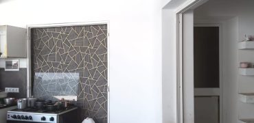 Venda vivenda V4 rua Nicolau Gomes Spencer