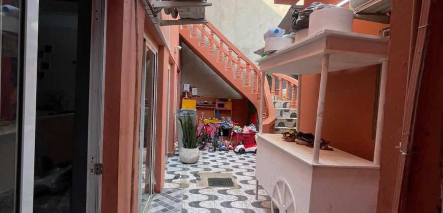 Vivenda T3 + anexo Condomínio Jardim do Éden, Camama